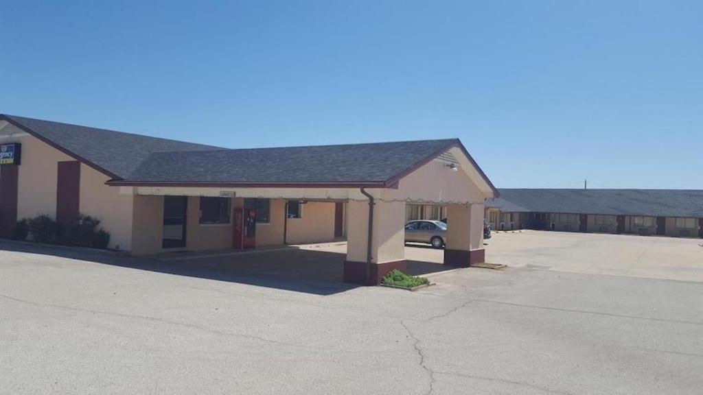 Regency Motel